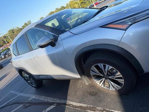 Silver 2022 Nissan Rogue SV