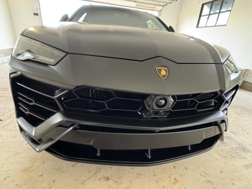2022 Lamborghini Urus Graphite Capsule