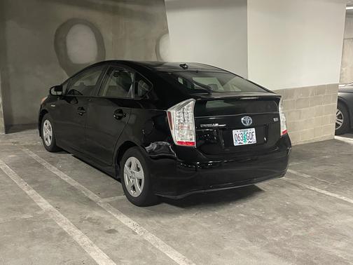 2010 Toyota Prius IV