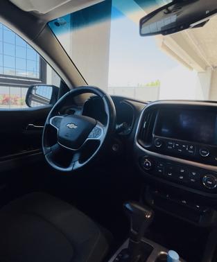 White 2016 Chevrolet Colorado LT