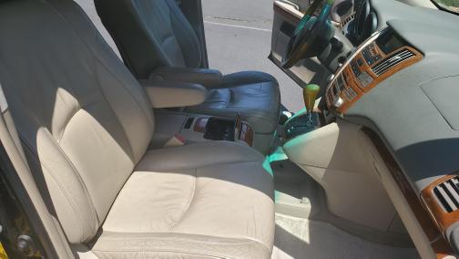 2004 Lexus RX 330 Base