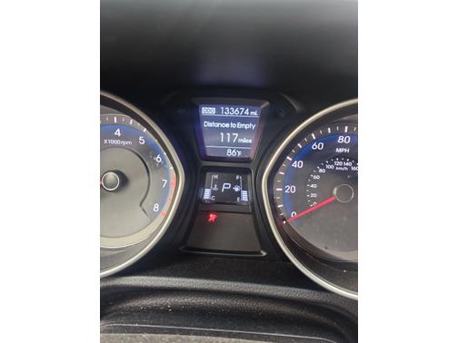 Red 2014 Hyundai Elantra GT Base