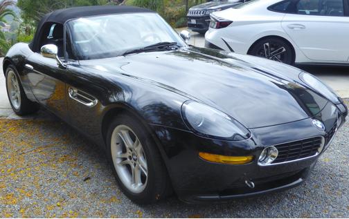 2001 BMW Z8 Base