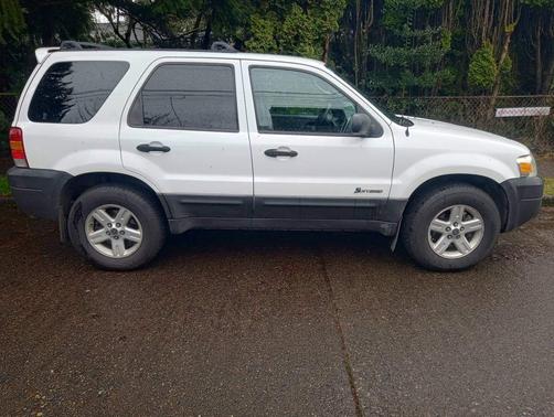 White 2006 Ford Escape Hybrid Base
