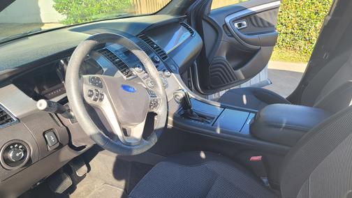 2016 Ford Taurus SEL