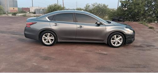 Gray 2014 Nissan Altima 2.5 SV
