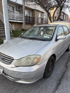 2004 Toyota Corolla LE