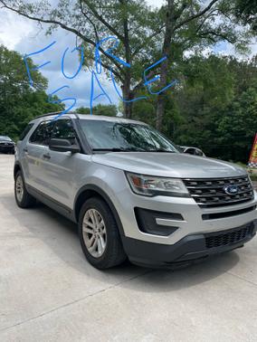 2017 Ford Explorer Base