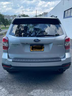 Silver 2015 Subaru Forester 2.5i Limited