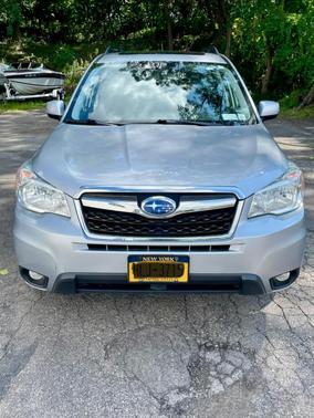 Silver 2015 Subaru Forester 2.5i Limited