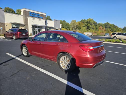 2011 Chrysler 200 Touring