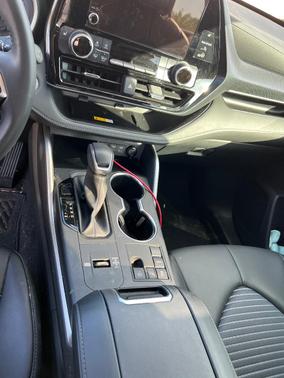 Black 2024 Toyota Highlander XSE
