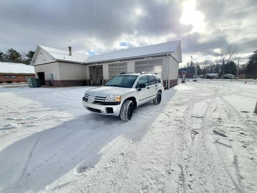 2004 Mitsubishi Endeavor LS