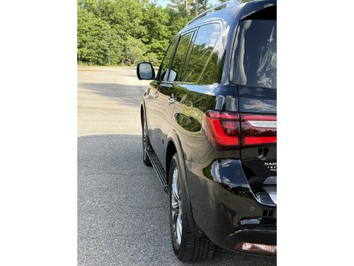 2018 INFINITI QX80 Base
