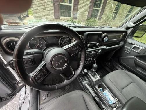 Gray 2018 Jeep Wrangler Unlimited Sport S