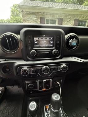 Gray 2018 Jeep Wrangler Unlimited Sport S
