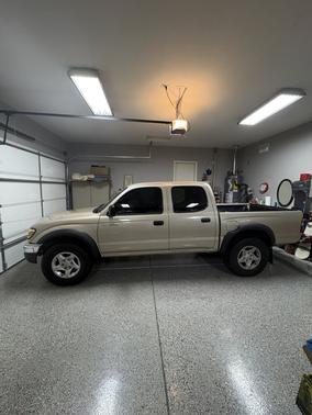 2004 Toyota Tacoma PreRunner Double Cab