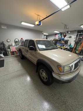 2004 Toyota Tacoma PreRunner Double Cab