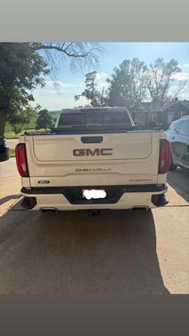 White 2021 GMC Sierra 1500 Denali