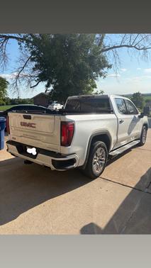 White 2021 GMC Sierra 1500 Denali