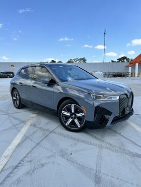 2023 BMW iX xDrive50