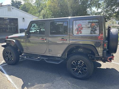 2018 Jeep Wrangler JK Unlimited Sahara
