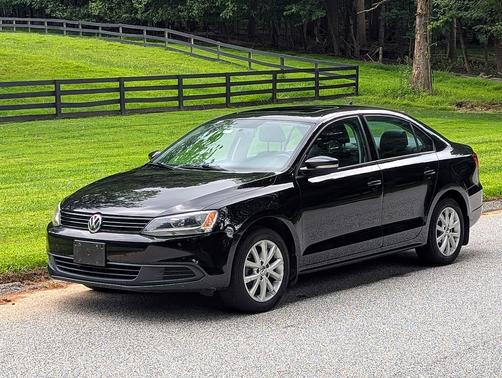 Black 2012 Volkswagen Jetta SE