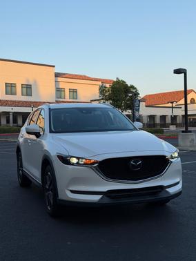 White 2018 Mazda CX-5 Touring