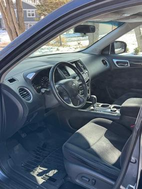 2013 Nissan Pathfinder SV