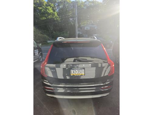 Gray 2016 Volvo XC90 T6 Momentum