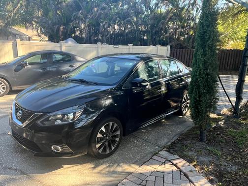 Black 2016 Nissan Sentra SR