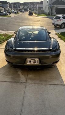 2022 Porsche 718 Cayman S