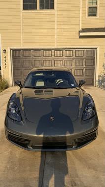 2022 Porsche 718 Cayman S