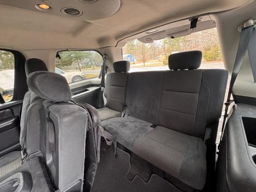 2015 Nissan Armada SV