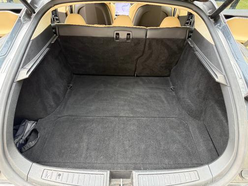 Gray 2014 Tesla Model S Performance