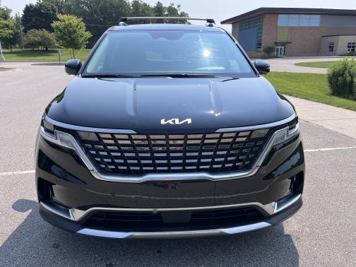 2024 Kia Carnival SX