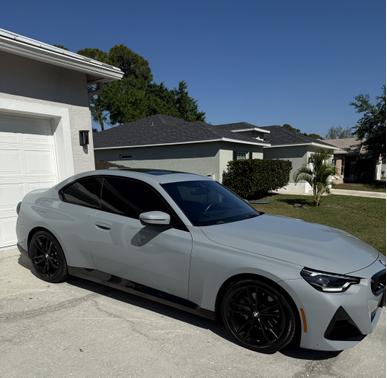 2023 BMW 230 i