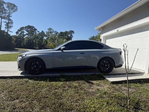 2023 BMW 230 i