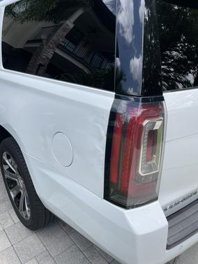2017 GMC Yukon XL SLT