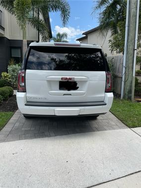 2017 GMC Yukon XL SLT