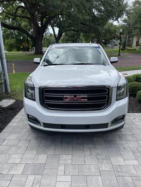 2017 GMC Yukon XL SLT