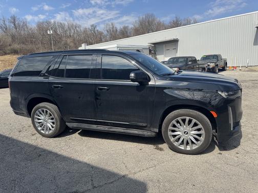 2023 Cadillac Escalade Sport