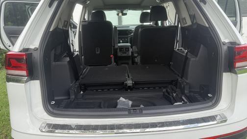 2023 Volkswagen Atlas 3.6L SE w/Technology