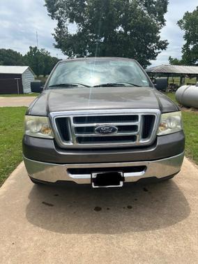 Gray 2008 Ford F-150 XLT SuperCrew