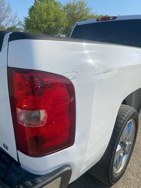 White 2010 Chevrolet Silverado 1500 LT