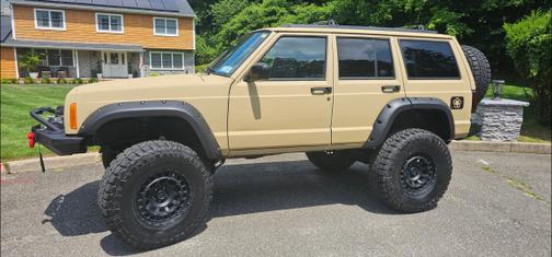 1998 Jeep Cherokee Sport 4WD