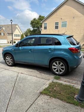Blue 2013 Mitsubishi Outlander Sport SE
