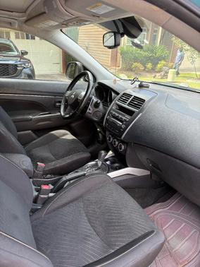 Blue 2013 Mitsubishi Outlander Sport SE