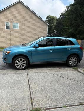Blue 2013 Mitsubishi Outlander Sport SE