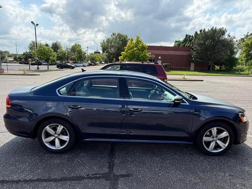Blue 2015 Volkswagen Passat 1.8T Limited Edition